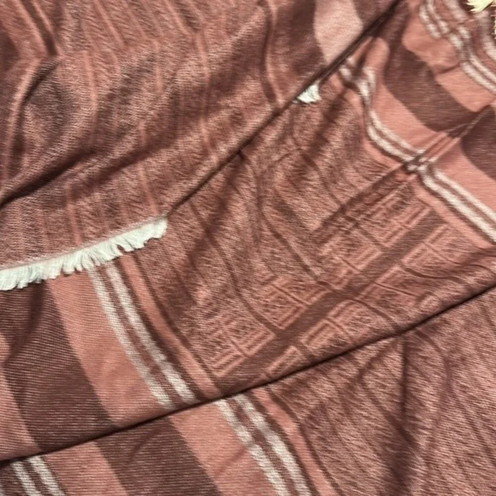 BCBGMAXAZARIA Scarf/Wrap🧣